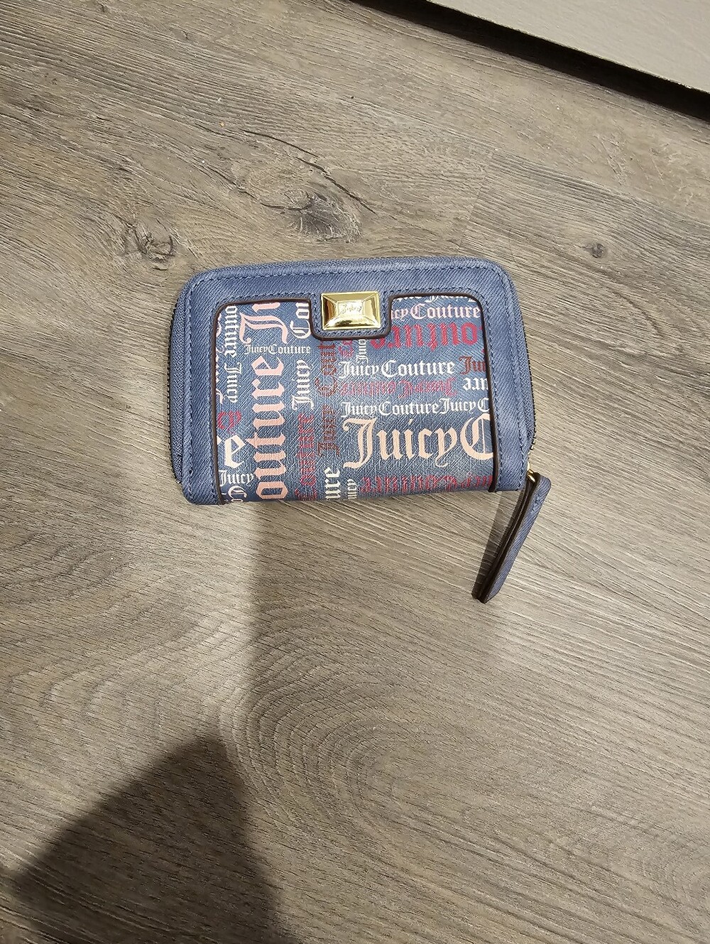 Juicy Couture Navy Wallet with Red and Cream Logo Print Preowned.
